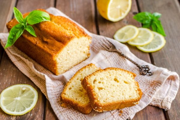 Podłużna babka