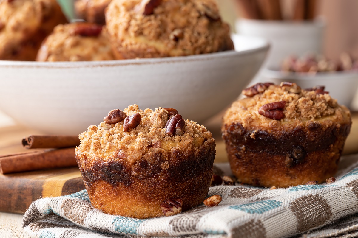 Muffinki pomarańczowe z orzechową kruszonką