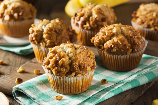 Muffinki z batatów z orzechową kruszonką